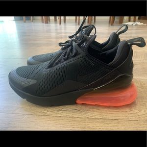 Nike Air Max 270 “Hot Punch” size 9